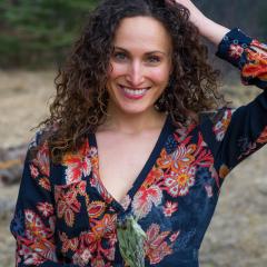 Claudia-Sam Cataford Sauv&eacute;, Claudia-Sam Soul Coaching, Coaching, Be Happy Now Show, Confidence, priorities, inner voice, inner power, empowered, empowerment, I'm Important, flex your soul connection muscle, soul, soul coach, trust, tune-in method, intuition, falling behind, feeling behind, fear, love, ego, Soul, mind, heart, heart and mind, head and heart