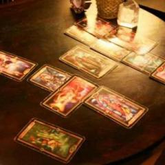 Lucid Planet Radio with Dr. Kelly: Tarot for One, The Art of Reading For Your Self