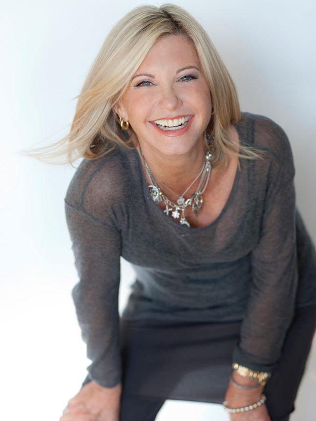  Olivia Newton-John 