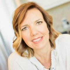 Rewired Life&trade; Radio with Audrey Michel.  Learn to Love. Heal. Celebrate.: Healing the "Gut Brain" with Hallie Sawyer