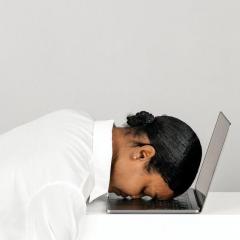 The Becoming You Show with Leah Roling: 124: Slowing Down Time: Breaking Free from Hustle Culture