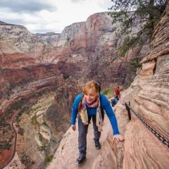 The Kornelia Stephanie Show: From Chaos to Love: Using your life's obstacles to bring you into Wholeness with Charleen Hess