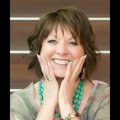 The Kornelia Stephanie Show: The Courage To Be Extraordinarily Happy with my special guest Pamela Lynch