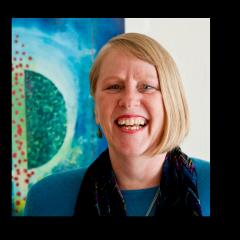 The Power of Inspiration & Awakening Radio with Julia Griffin: Master a Higher Frequency for a New State of Mind: A New Perception: Discussion about Healing with Sarah McCroskey