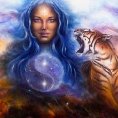 The Silver Gaia Academy -  with Dr. Brie Gibbs: Living without Fear in the 5th dimension "The New Earth Energy" with Kathryn J Leeman and Brie Gibbs