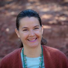 The Spark with Stephanie James: Igniting Your Best Life: Angels Among Us with Adria Estribou