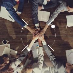 iShft Happens with Leah & Cari: Discover the Leader Within: 16. Unveiling Innate Leadership: The Power of Seeing Value in Every Human